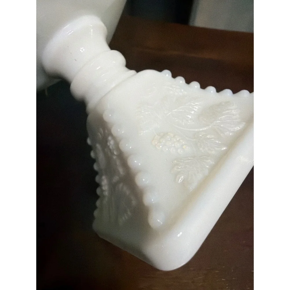 Westmoreland vintage milk